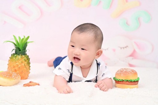 国内五岁人工代孕男孩积食症状